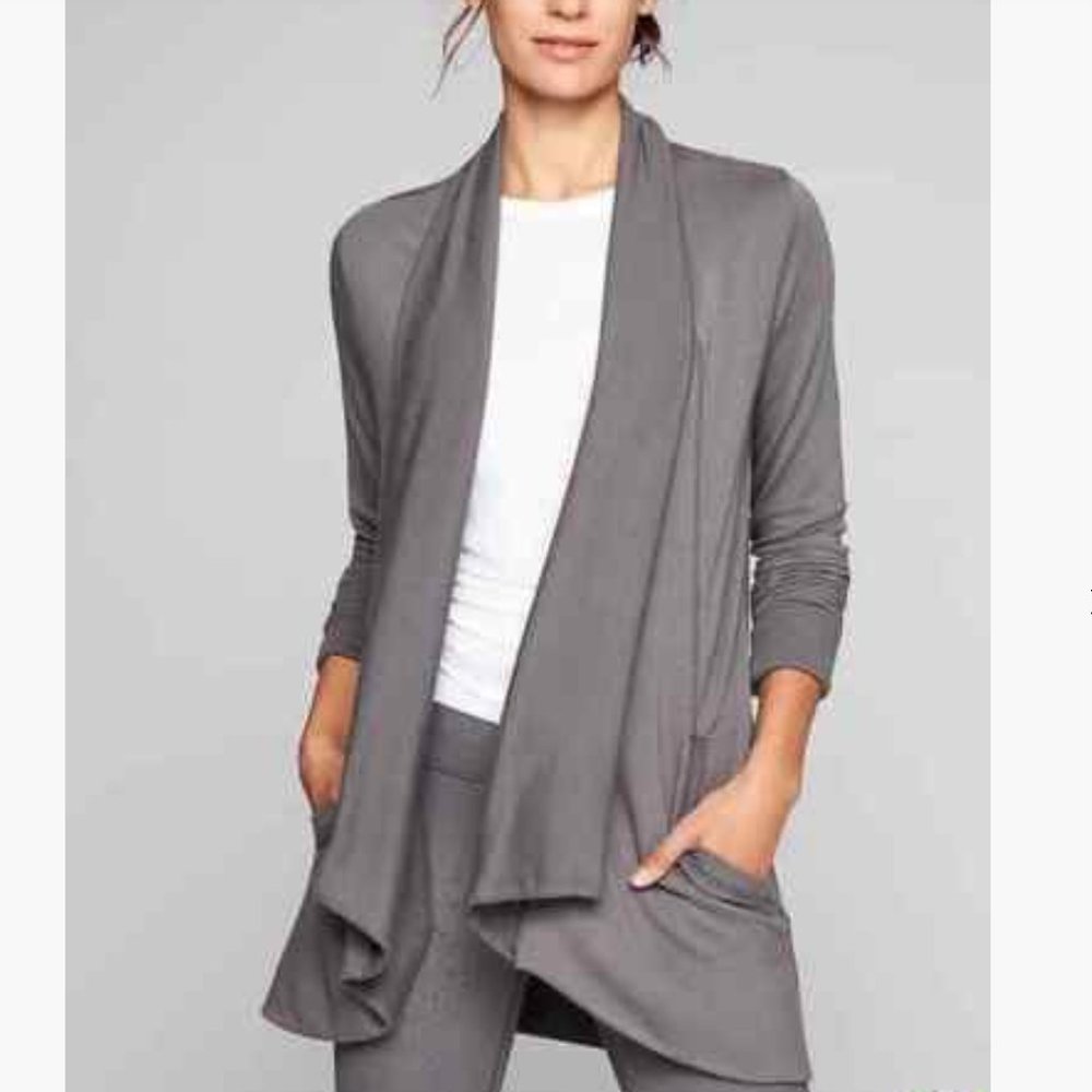 Athleta Pranayama Restore Wrap Sweater Cardigan in Charcoal Gray, Petite Small